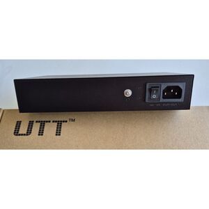 UTT S1081P-24V Internet Unmanaged Passive PoE Switch (8 PoE 1 Ethernet Uplink)